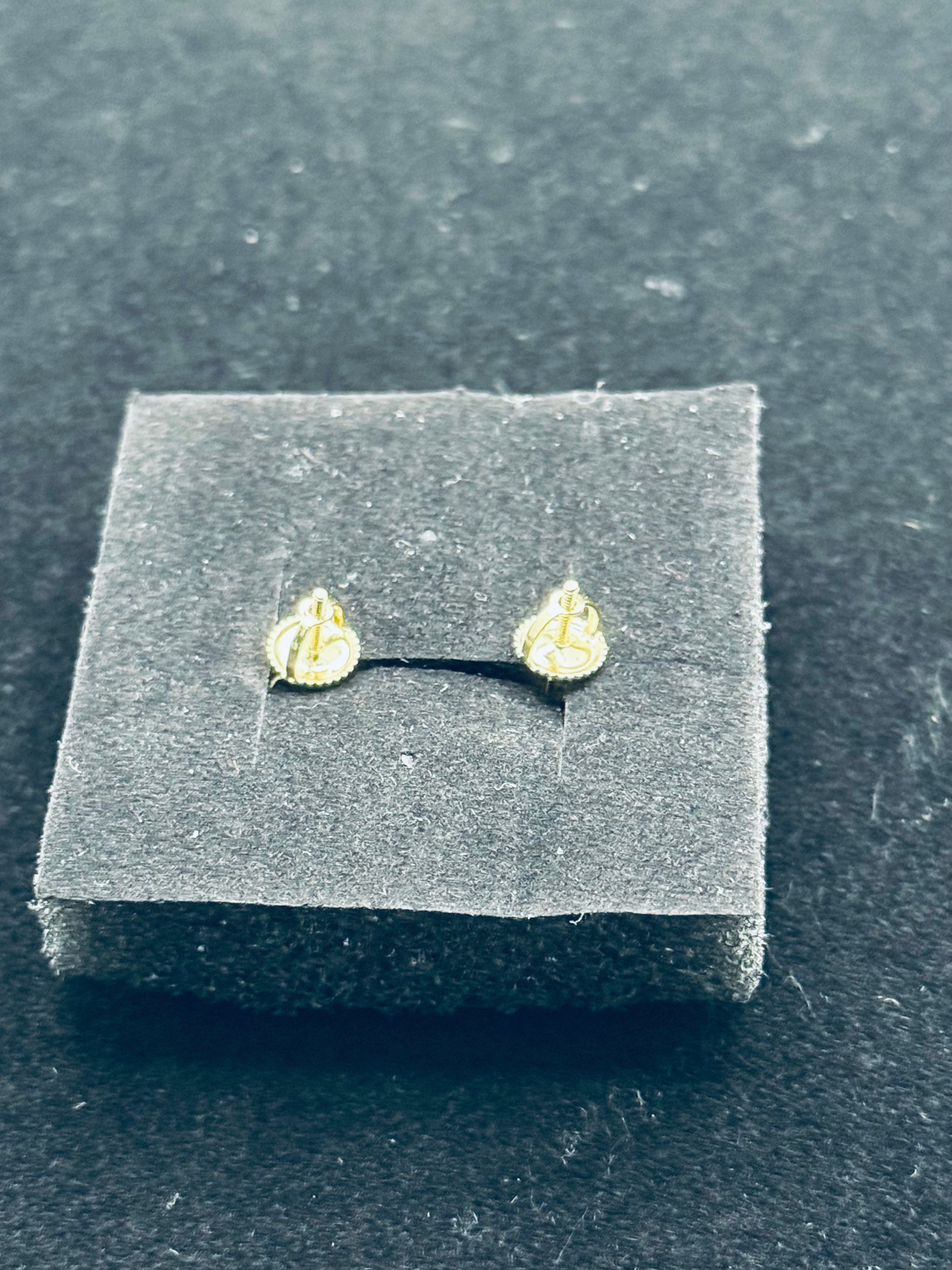 King's Crown Moissanite Earrings
